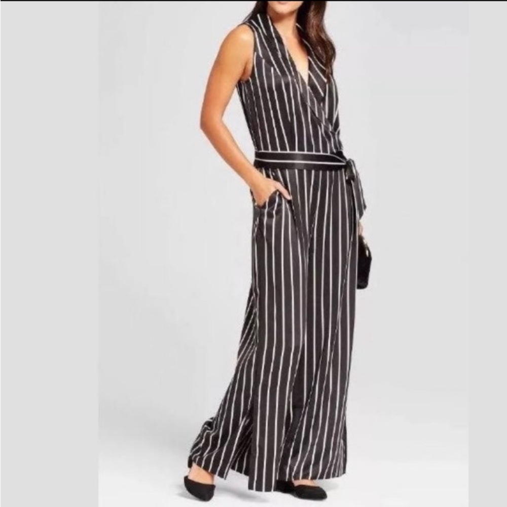 Black and White Stripe Jumpsuit Size L